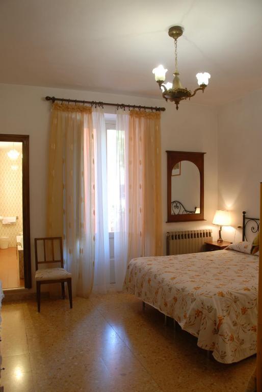 Hotel Roma Scanno Quarto foto