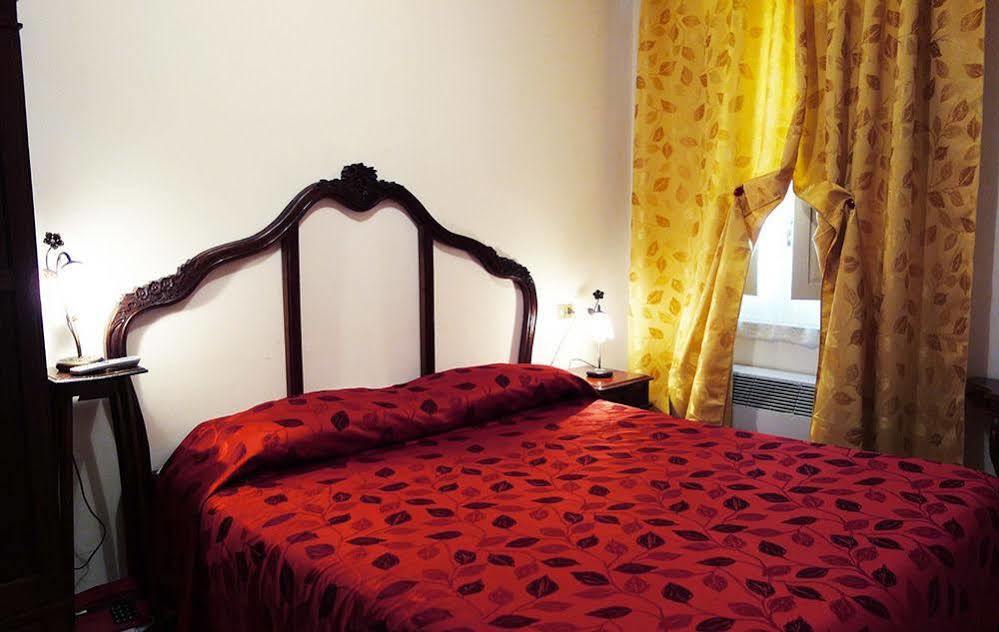 Hotel Roma Scanno Exterior foto