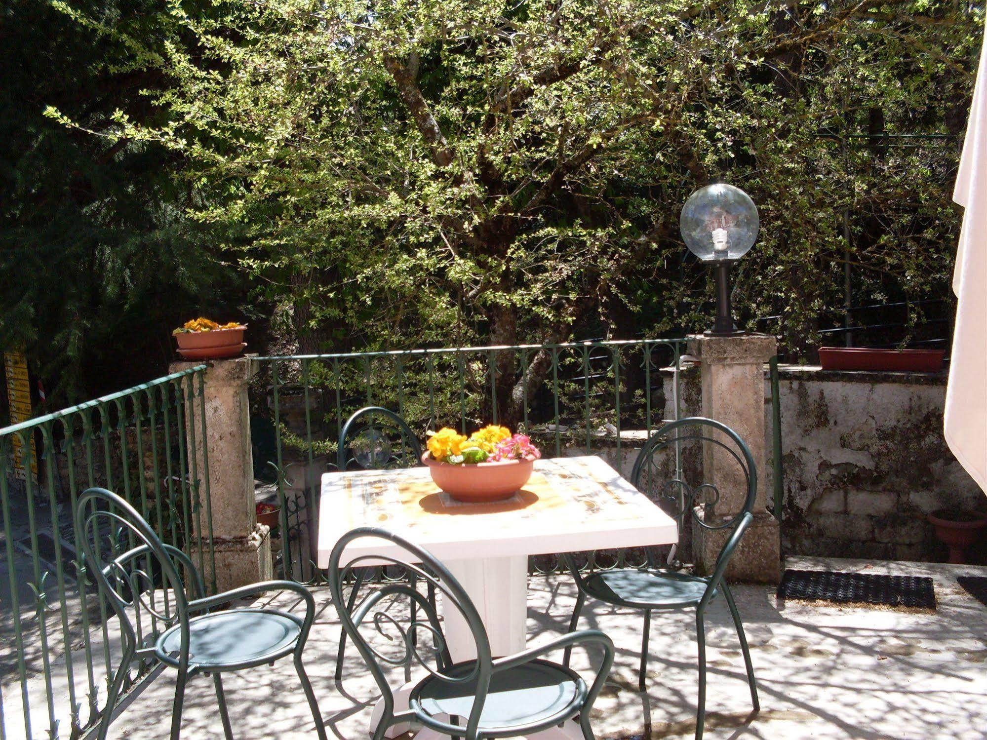 Hotel Roma Scanno Exterior foto