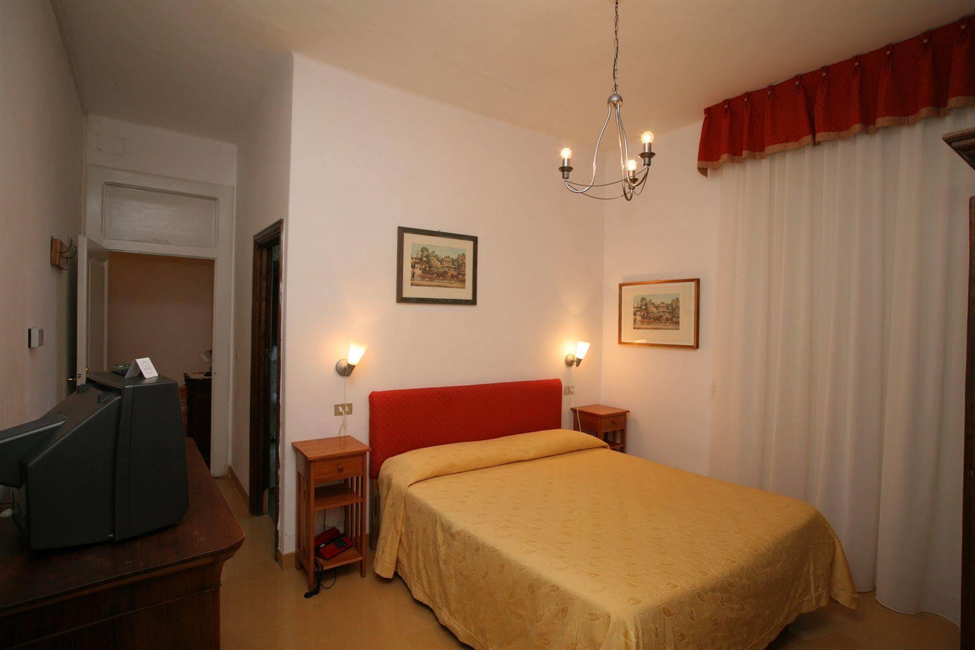 Hotel Roma Scanno Exterior foto